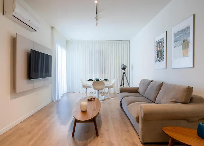 Stylish Central Apartment • City Views • Prime Location • Parking Nikosia